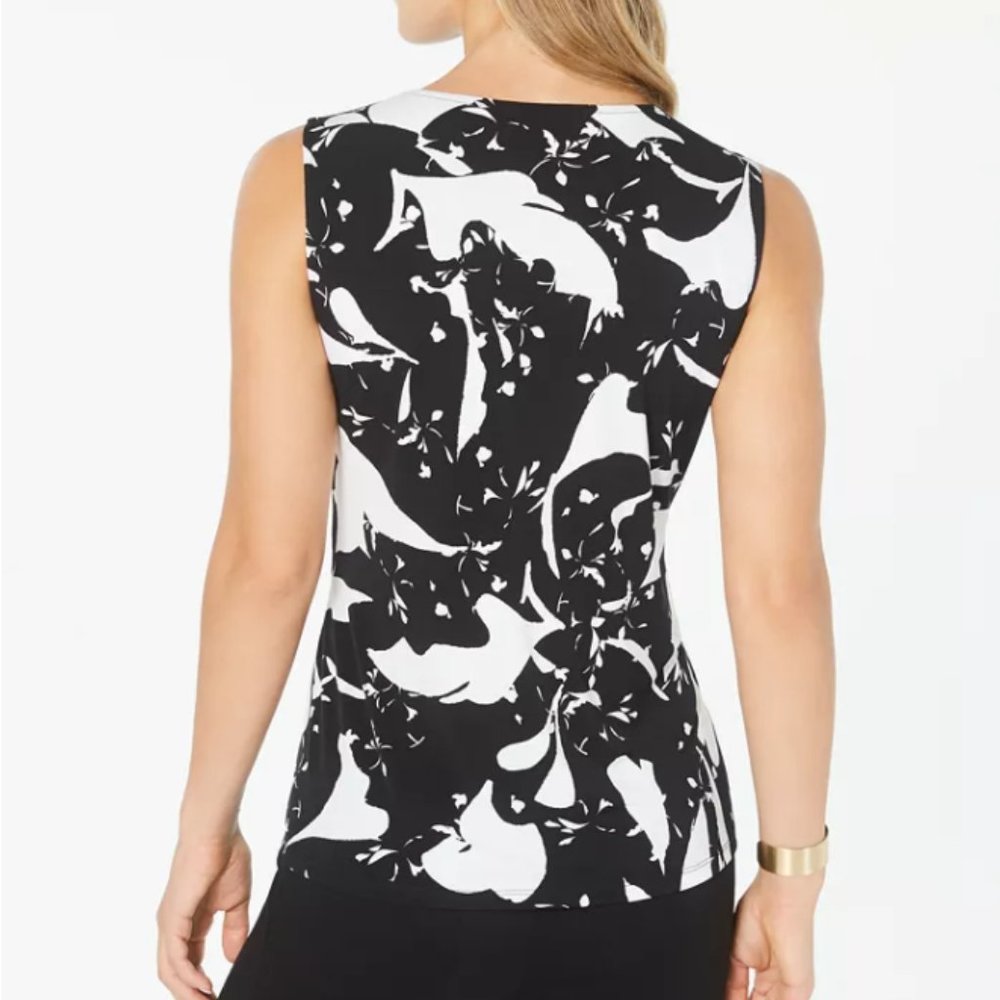 Alfani Sleeveless Draped Black & White Floral Petal Hardware Top Size XL - Picture 2 of 10